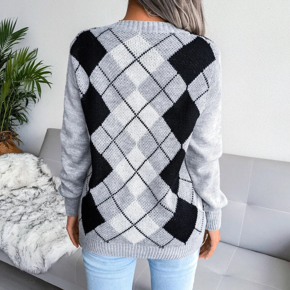Camilla | Maglione Invernale a V con Motivo Argyle Donna