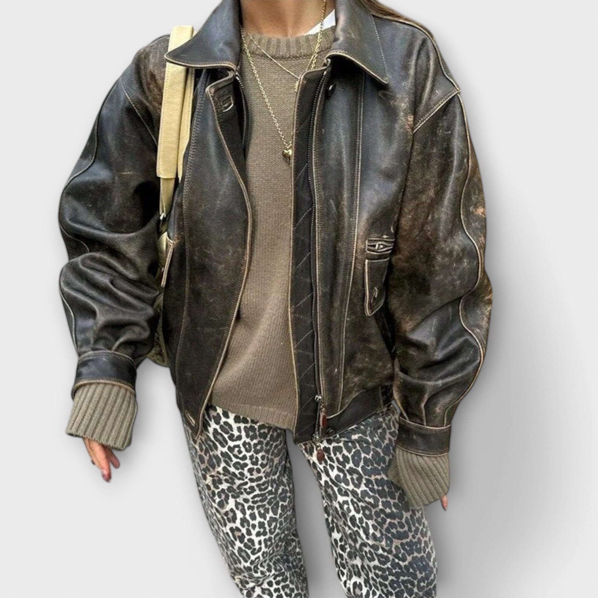 Jeans Vintage con Stampa Leopardata Elegante