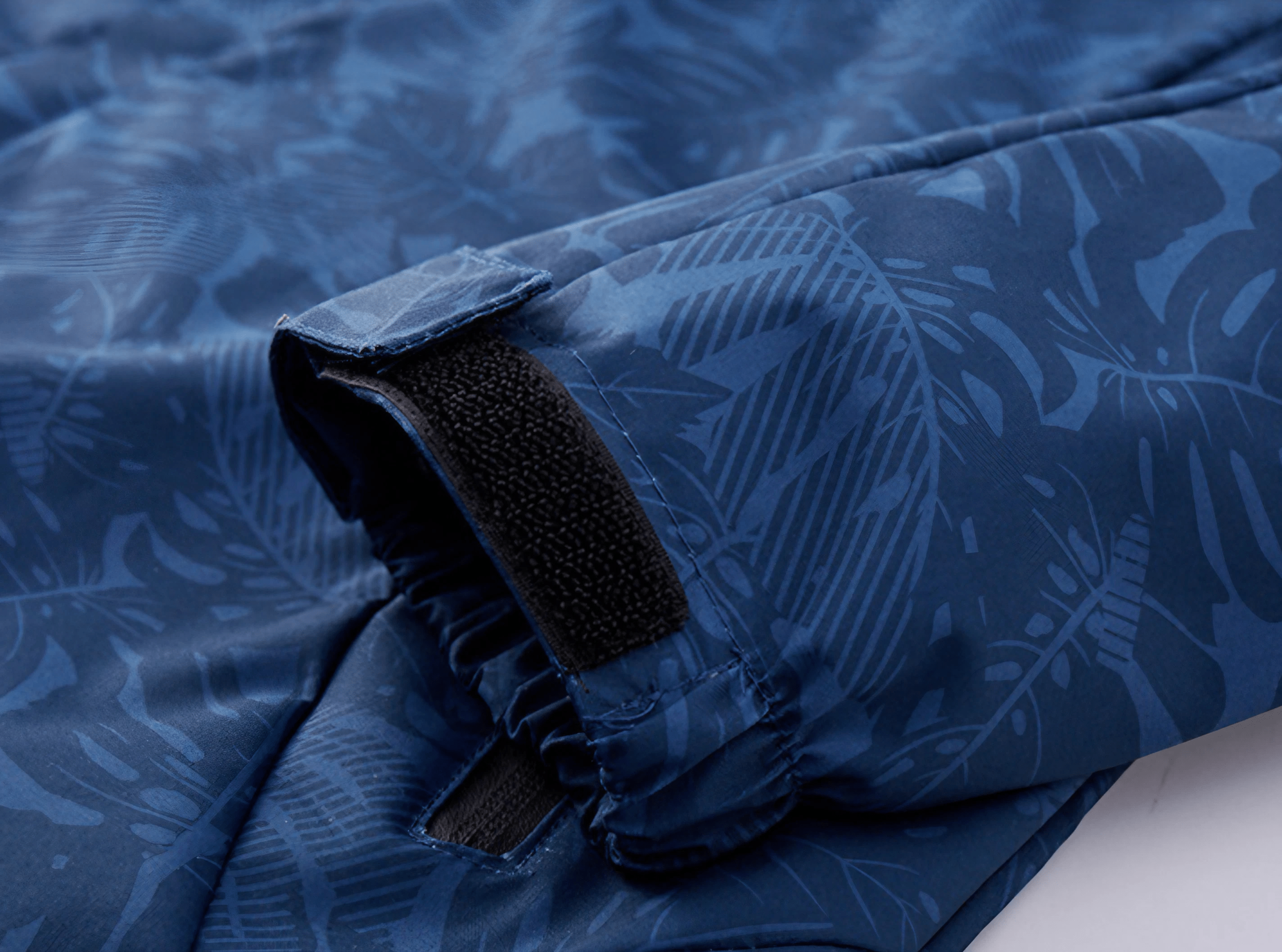 Mira | Impermeabile Stampato con Cappuccio Elegante