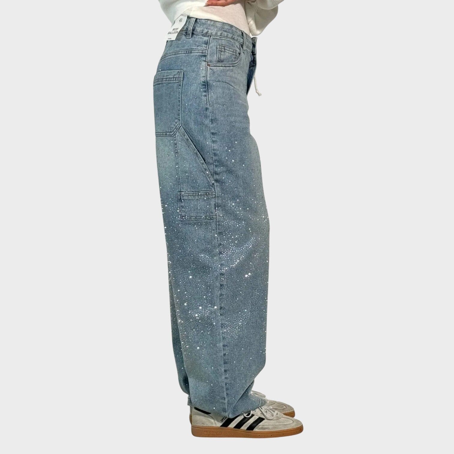 Jeans a Gamba Larga con Leggero Effetto Lucido