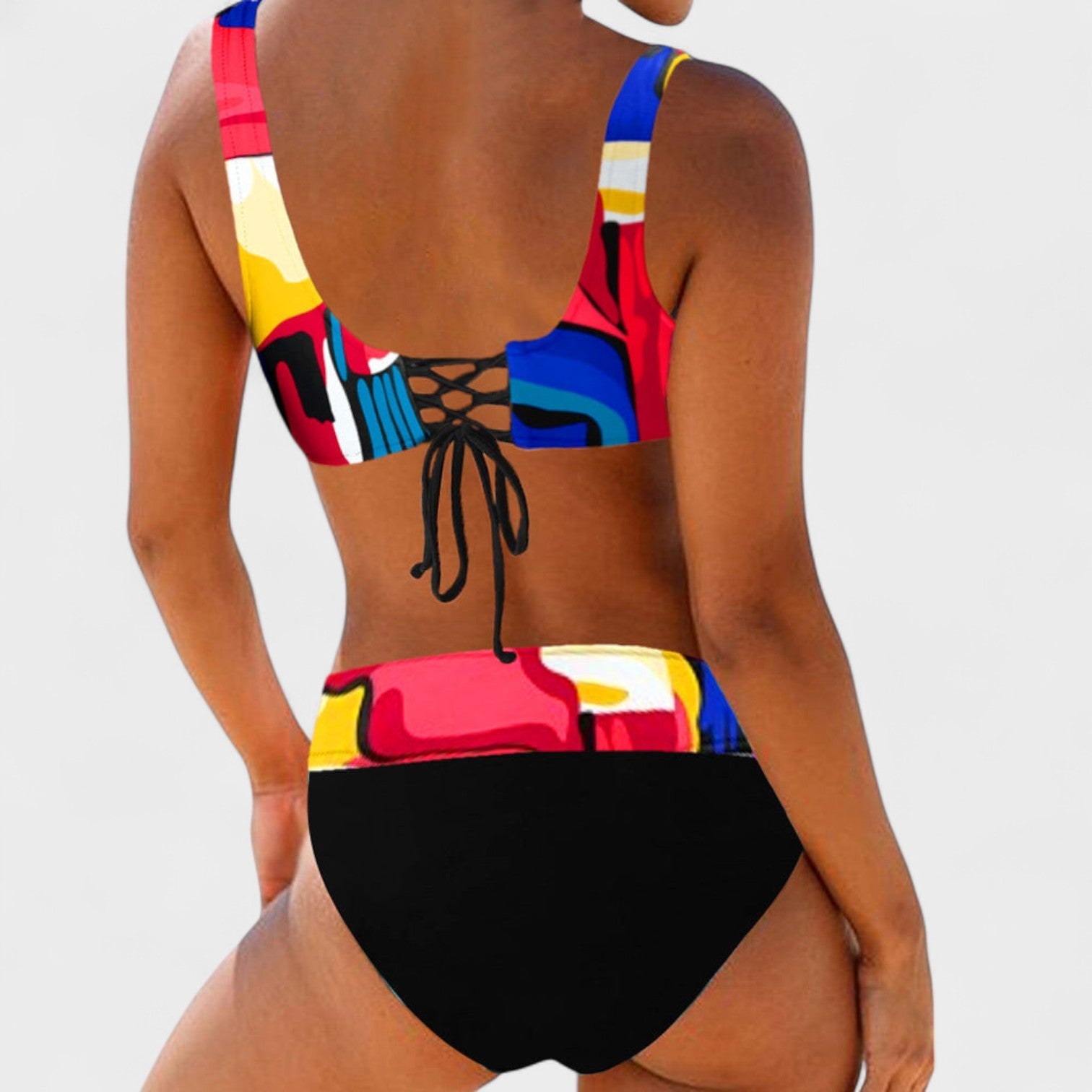 Bikini Vivace e Colorato per l'Estate
