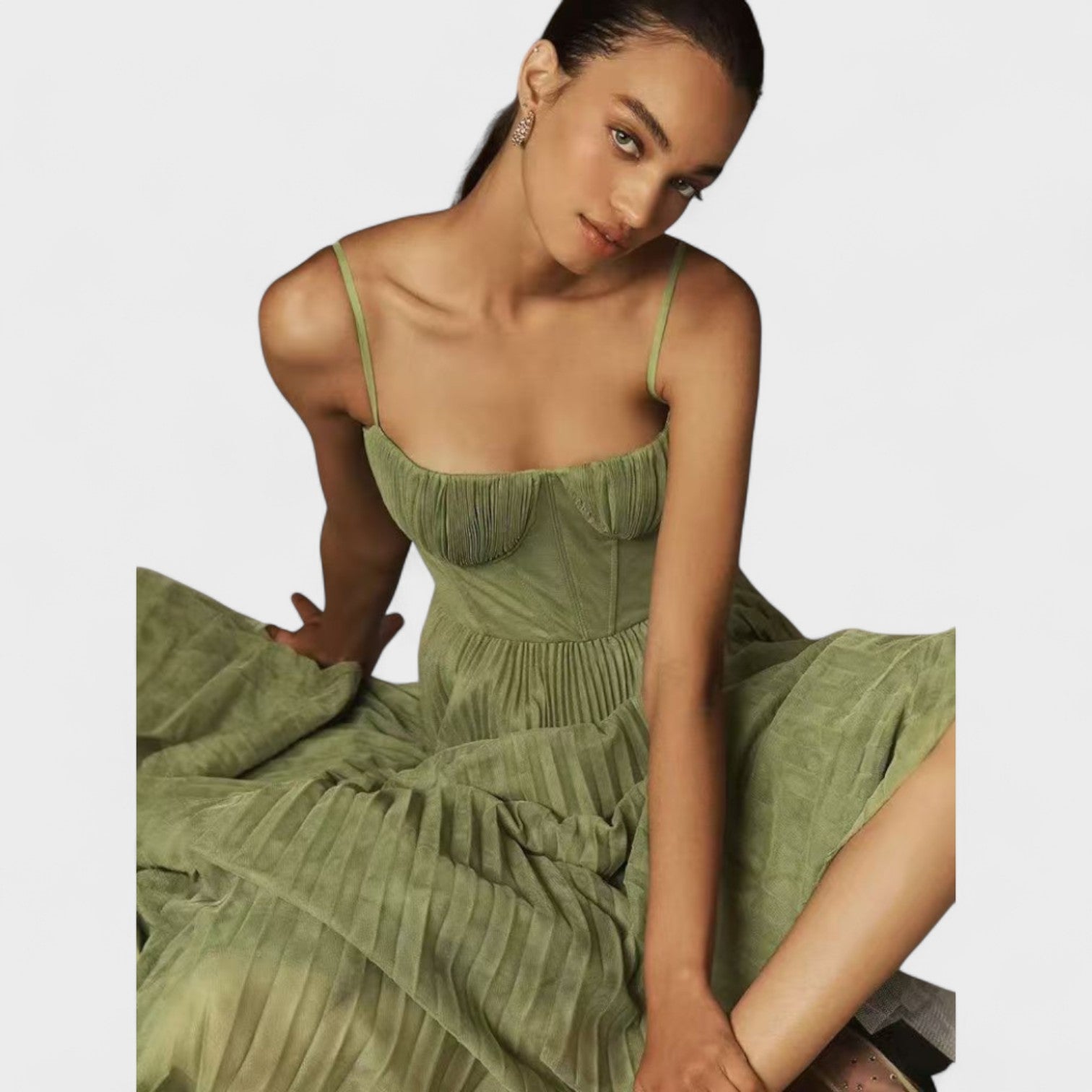 Abito Plissettato Elegante per Ogni Occasione