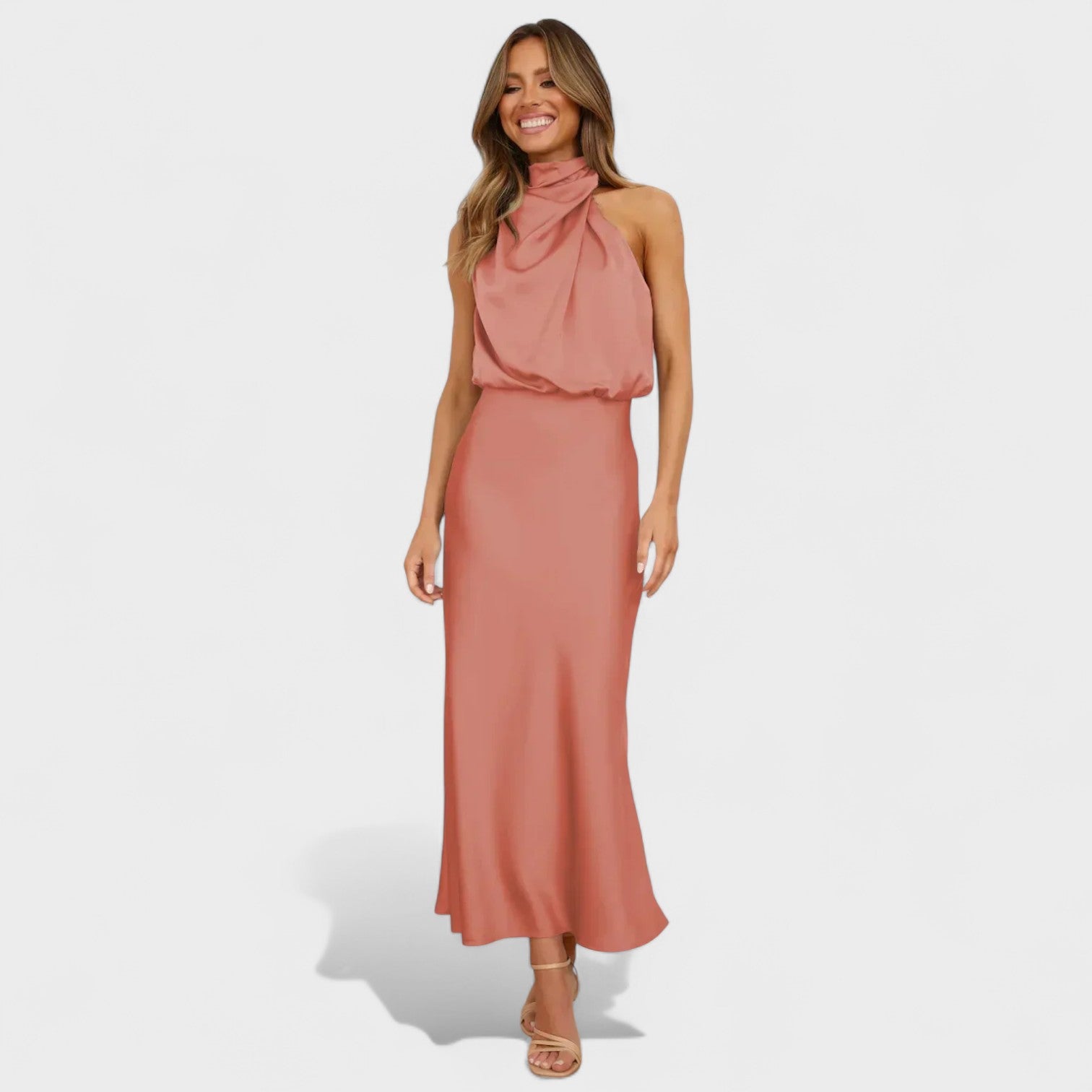 Abito Elegante in Raso per Occasioni Speciali