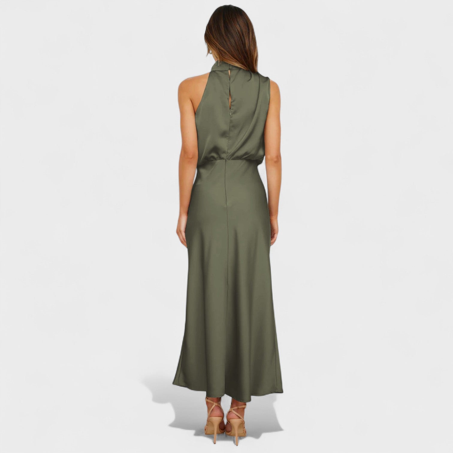 Abito Elegante in Raso per Occasioni Speciali
