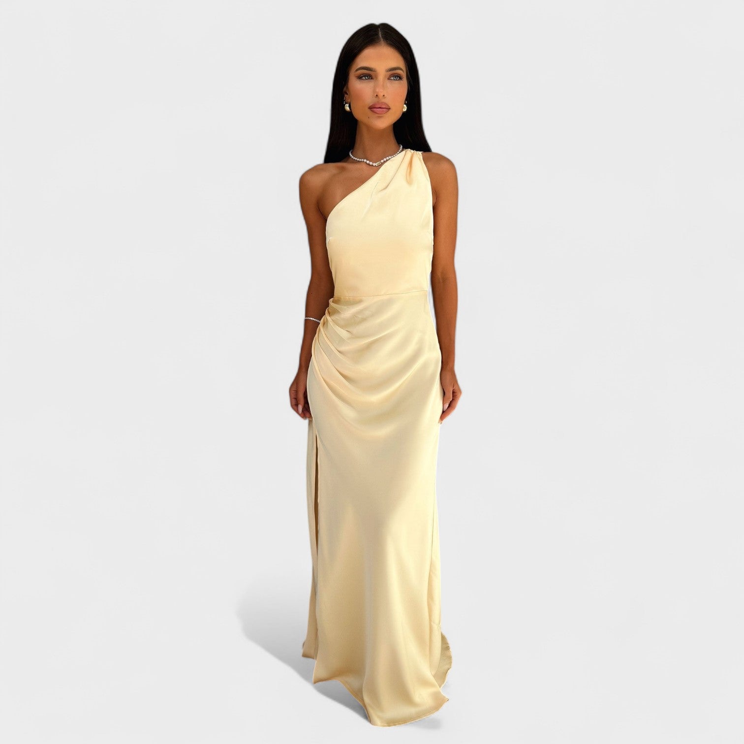 Abito Lungo in Raso Elegante