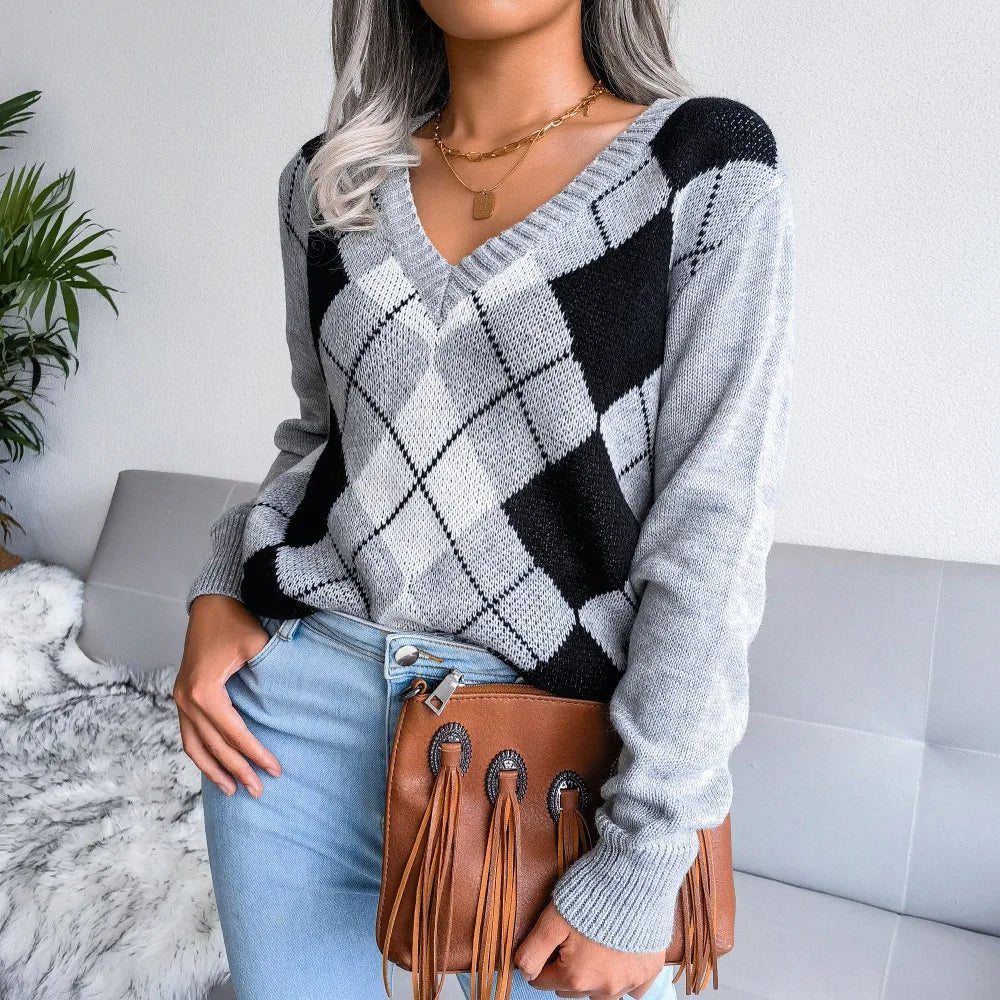 Camilla | Maglione Invernale a V con Motivo Argyle Donna