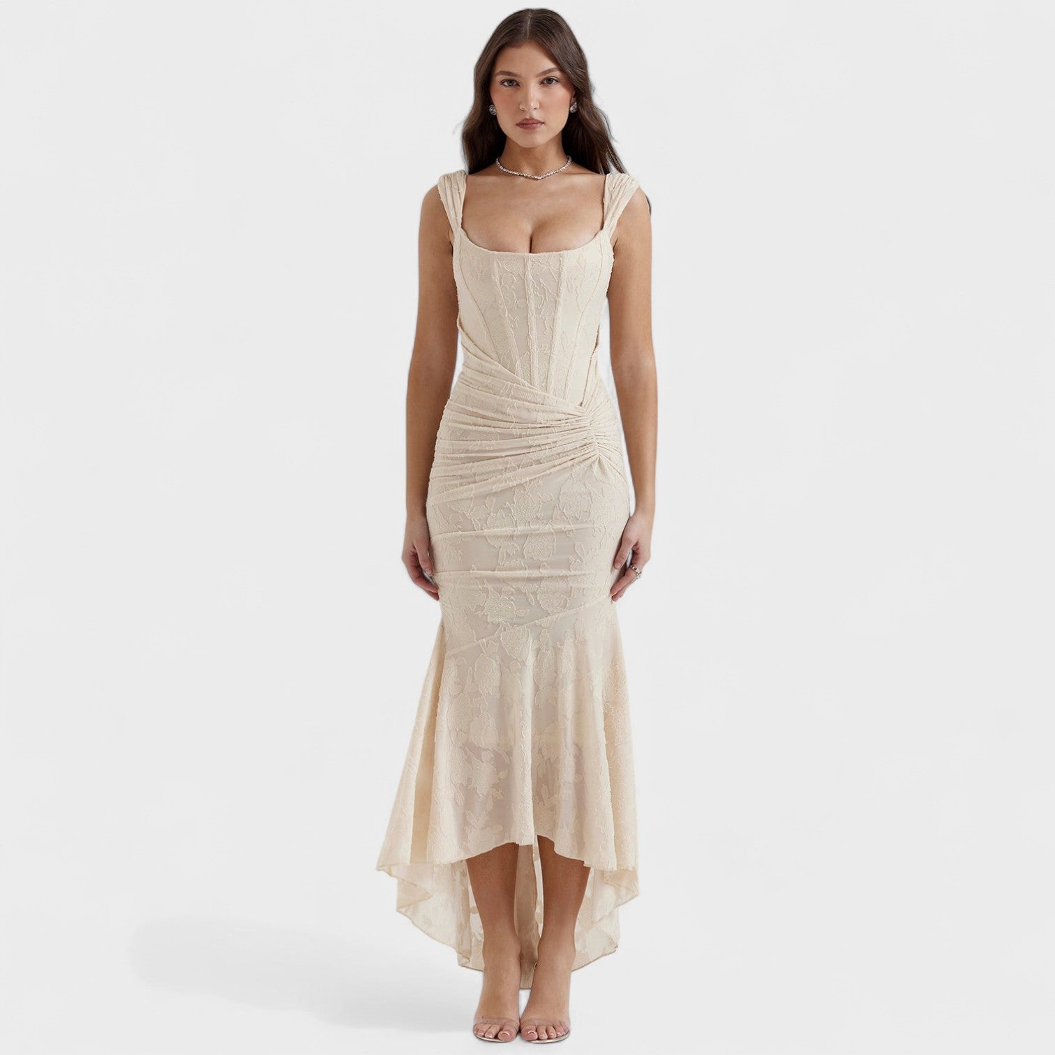 Abito Elegante con Silhouette Scolpita