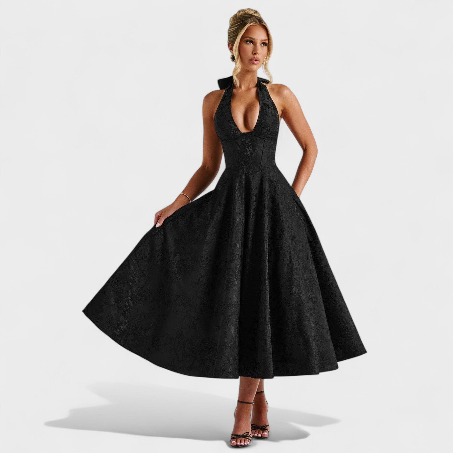 Vestito Midi Testurizzato con Scollo Halter