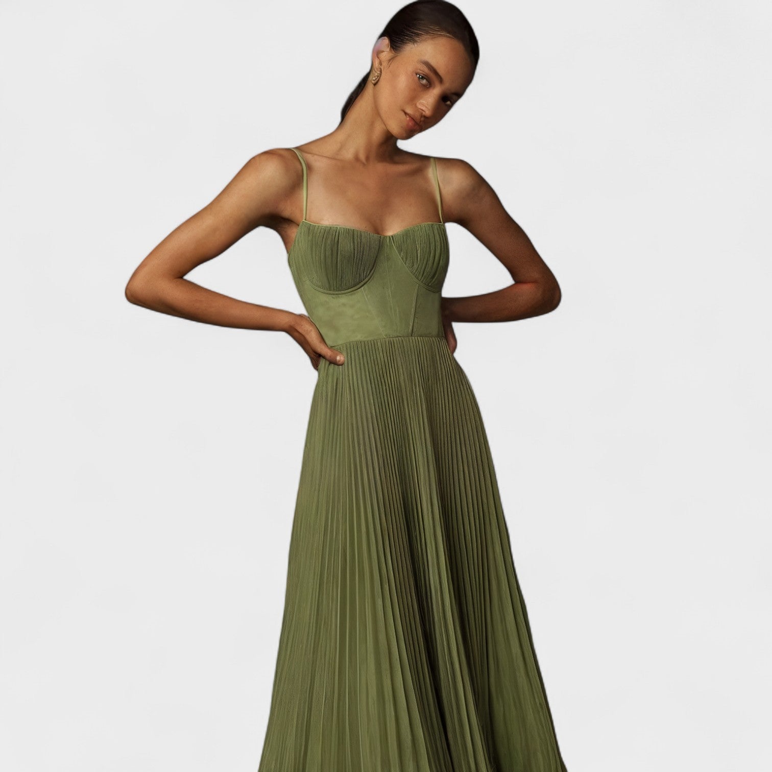 Abito Plissettato Elegante per Ogni Occasione