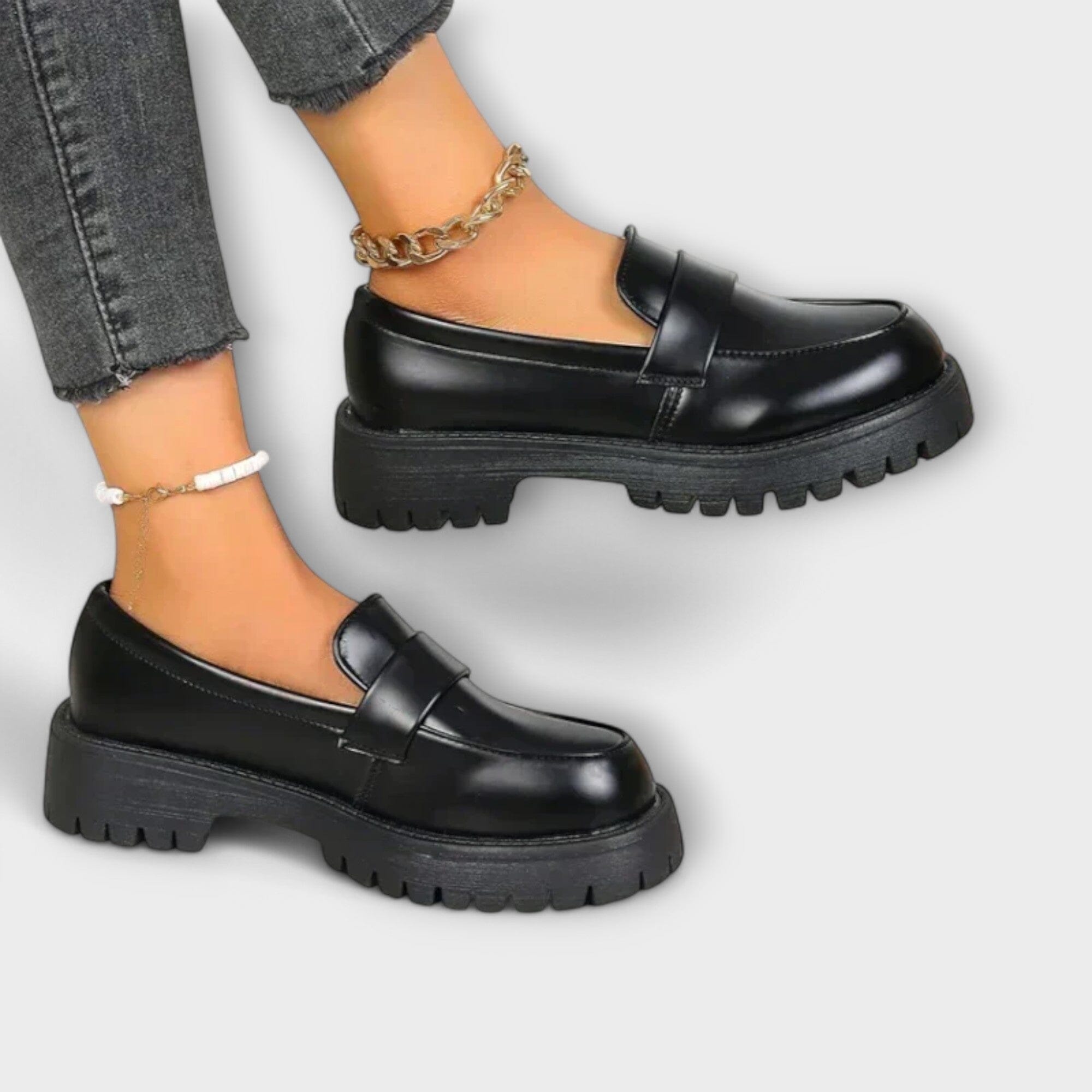 Mocassino Donna con Design Ortopedico e Zeppa Satinata