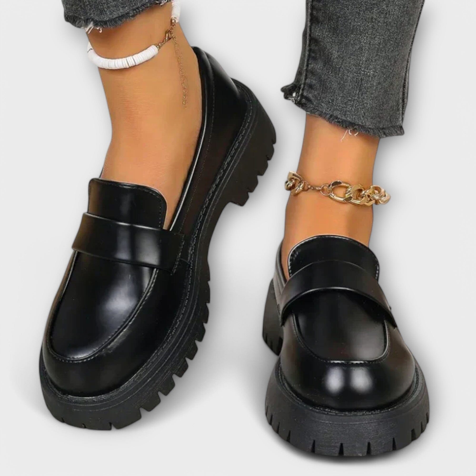 Mocassino Donna con Design Ortopedico e Zeppa Satinata